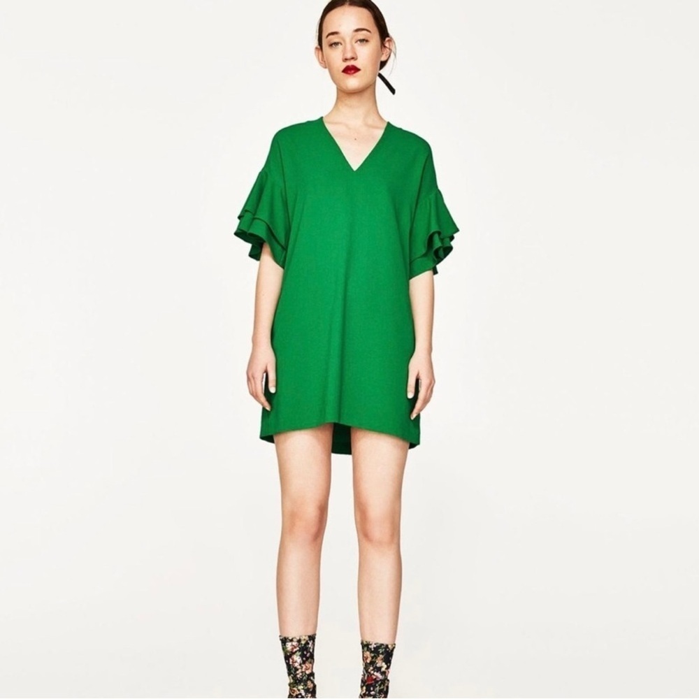 Zara Women Kelly Green V-neck ruffle sleeve mini dress size: XS
